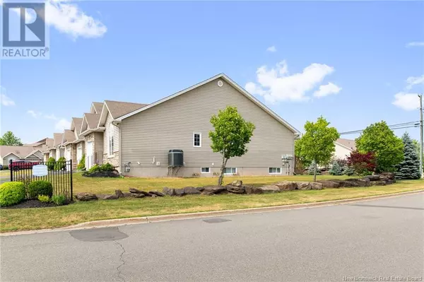 Moncton, NB E1G0C4,1 Rockley Lane