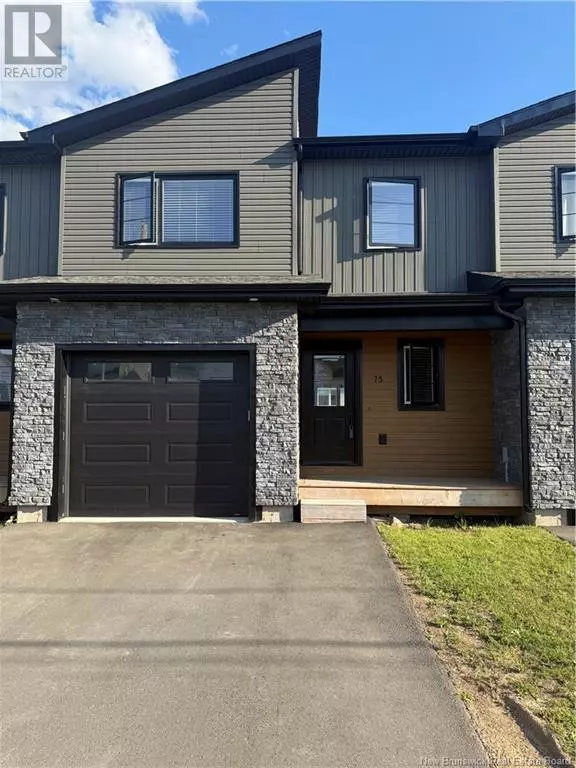 Moncton, NB E1A5T3,75 Warner Street