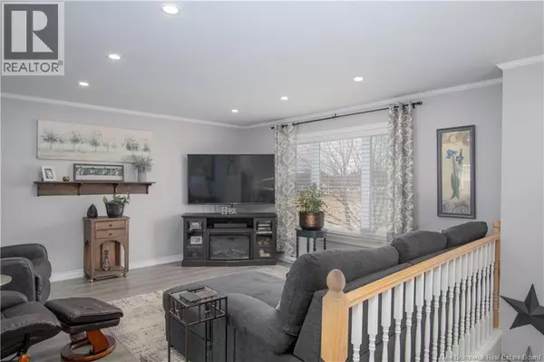 Saint John, NB E2M5P9,18 Dalila Court