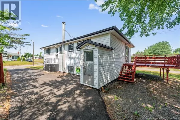 Moncton, NB E1A3P6,169 Queen Mary Road