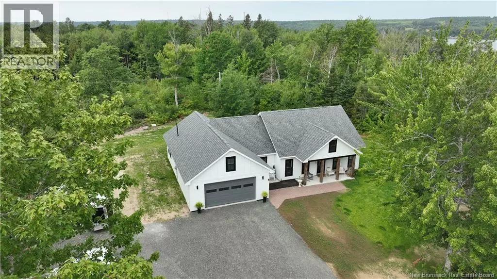 4 Riverview Ave, Miramichi, NB E1N3J9