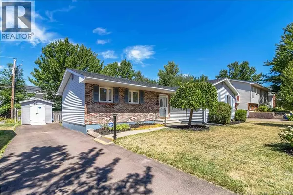 35 Crestwood Drive, Moncton, NB E1C9C5