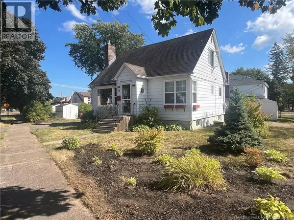 Moncton, NB E1E2A8,14 Wellington Avenue
