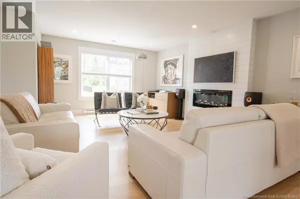 Dieppe, NB E1A4V6,124 Des Eleves