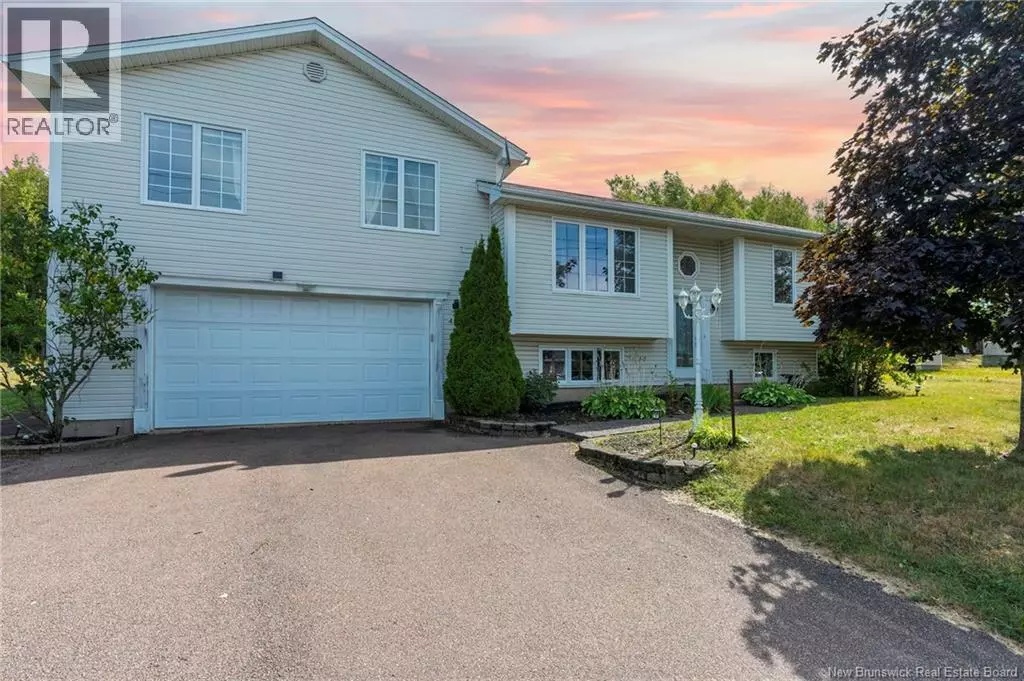 Dieppe, NB E1A7M7,434 Fox Creek Road