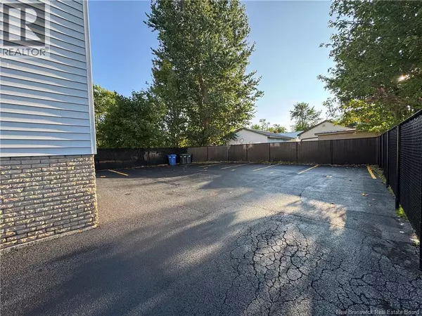 Moncton, NB E1C7V9,96 Purdy Avenue Unit# Unit 2