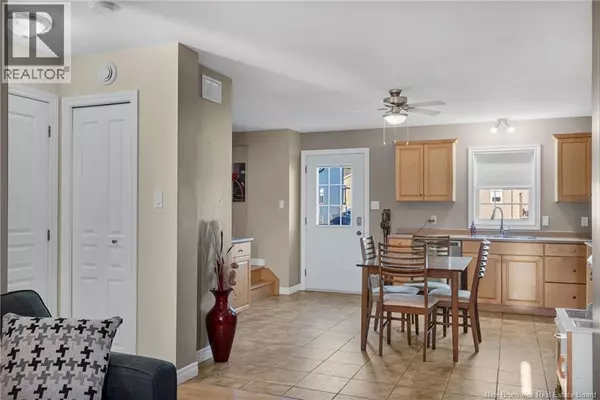 Moncton, NB E1E4W7,183 Penrose Street