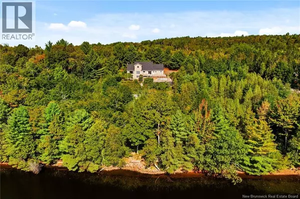 Upper Kingsclear, NB E3B1V1,18 HILLVIEW Street