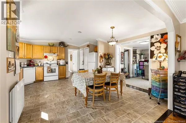 Moncton, NB E1H3H7,11 Ascona Street