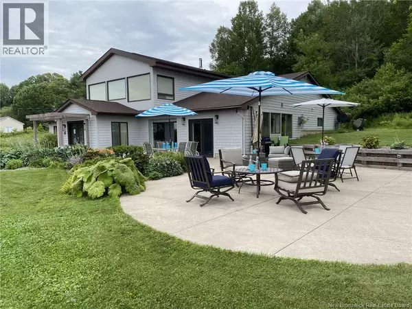 1124 Route 105, Douglas, NB E3G7J7