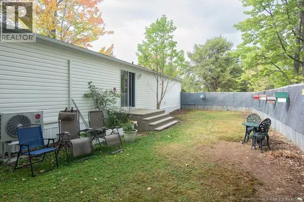 Moncton, NB E1H3B7,8 Walnut Street