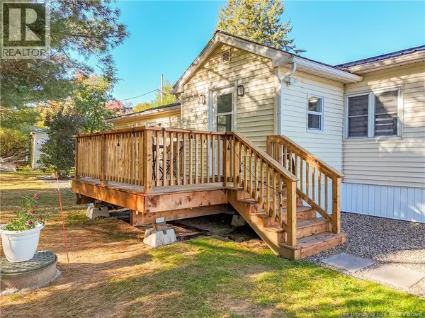 Fredericton, NB E3B7P4,296 Magnolia Lane
