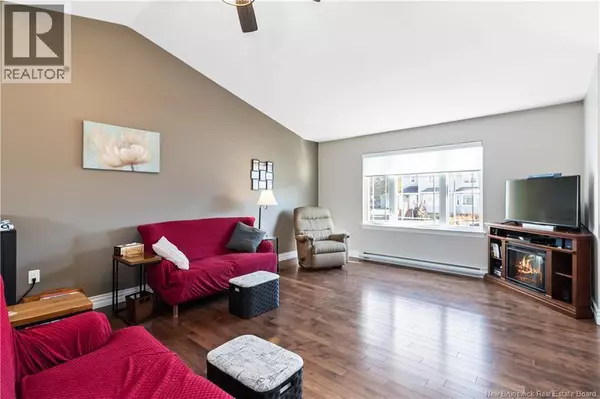 Moncton, NB E1G0X3,35 Holland Drive