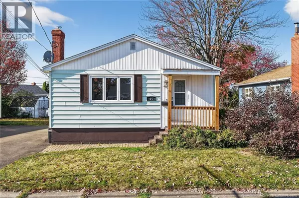 14 Cambridge Street, Moncton, NB E1C7R1