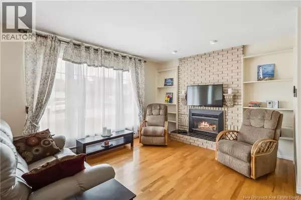 Moncton, NB E1E2H5,45 Bolton Street