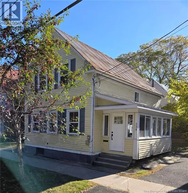 238 Carleton Street, Fredericton, NB E3B3T6