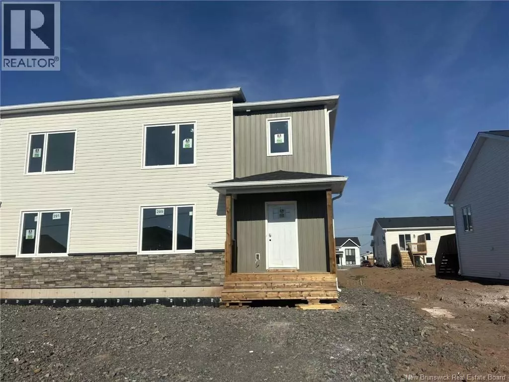 Moncton, NB E1K0A1,289 MacCoun Street