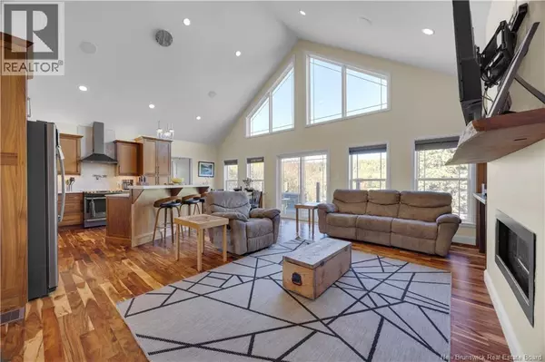 Apohaqui, NB E5P3P8,897 Riverview Drive East