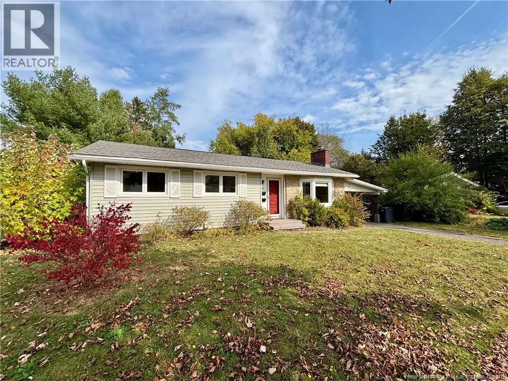 Fredericton, NB E3B2Z5,245 Massey Street