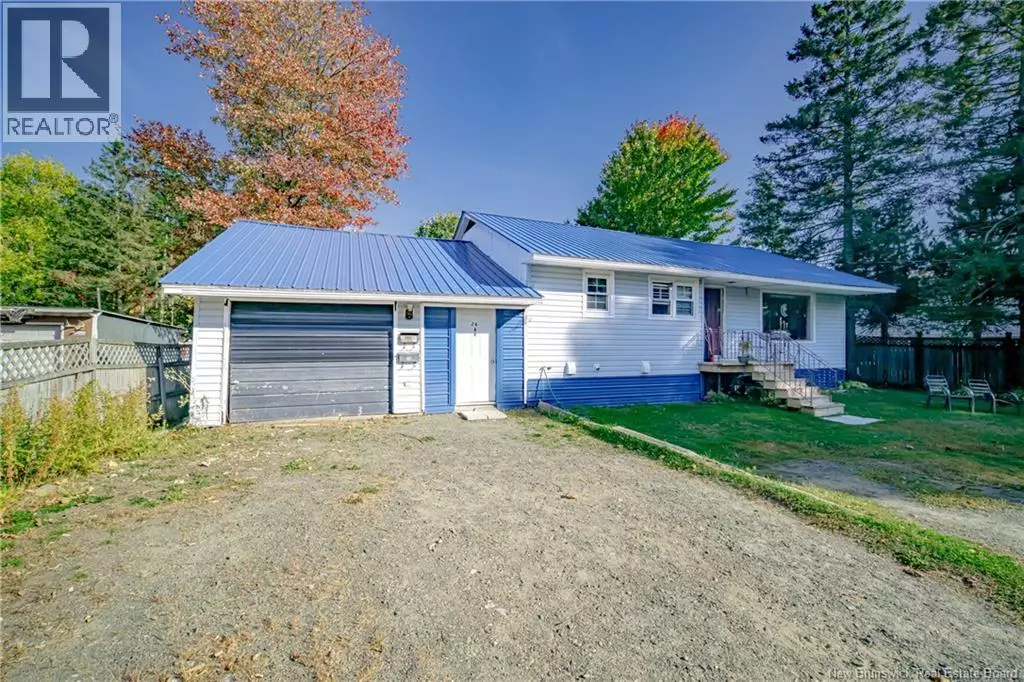 Fredericton, NB E3A3X6,26 Hachey Avenue