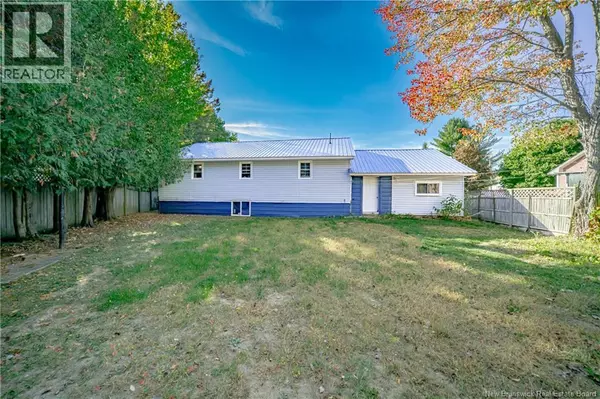 Fredericton, NB E3A3X6,26 Hachey Avenue