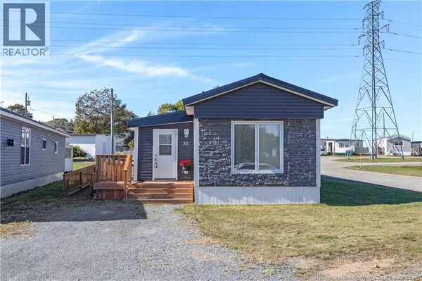 Saint John, NB E2M5N2,30 Violet Street