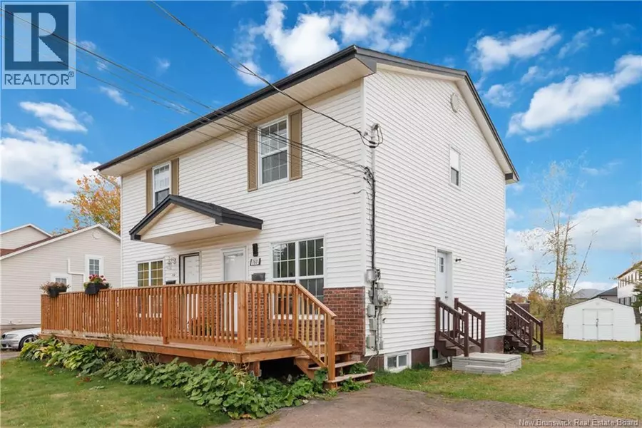 160 Thomas Street, Dieppe, NB E1A6B9