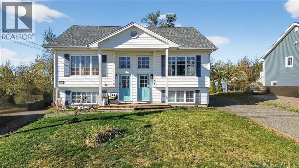 Moncton, NB E1E4V7,88 Penrose Street
