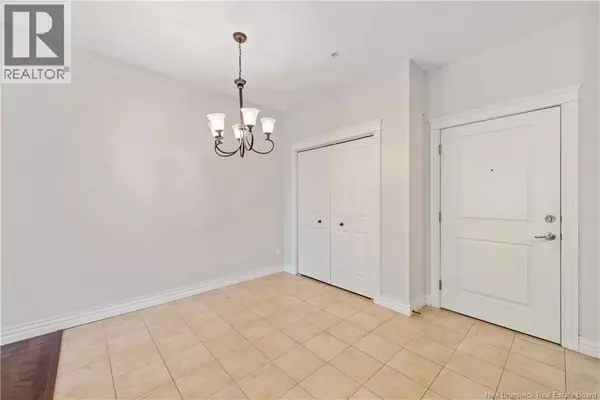 Moncton, NB E1G0V6,65 Diamond Head Unit# 112