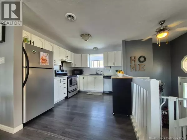 Moncton, NB E1G2H4,70 Bonavista Court