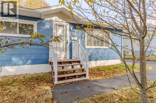 34 Glengarry Drive, Saint John, NB E2J2Y3