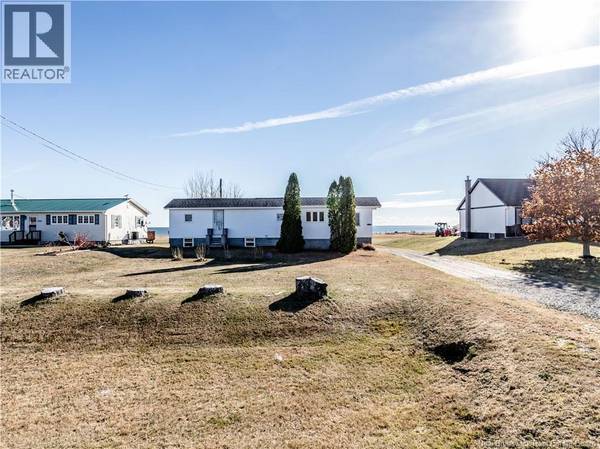 3080 Route 117, Pointe-sapin, NB E9A1T3