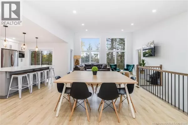 Upper Kingsclear, NB E3E0E3,15 Loyalist Lane