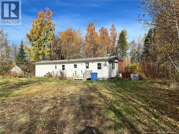 57 Edgar Manuel Lane, Baie-sainte-anne, NB E9A1G7