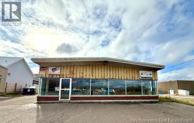 86 Rue Principale, Lamèque, NB E8T1M8