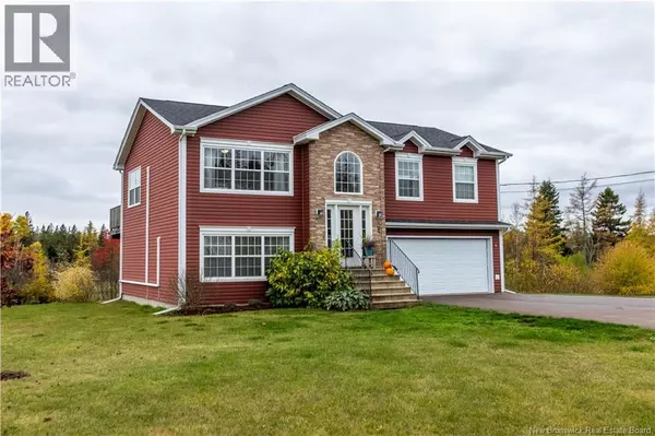 34 Ridgewood Drive, Sackville, NB E4L4T5