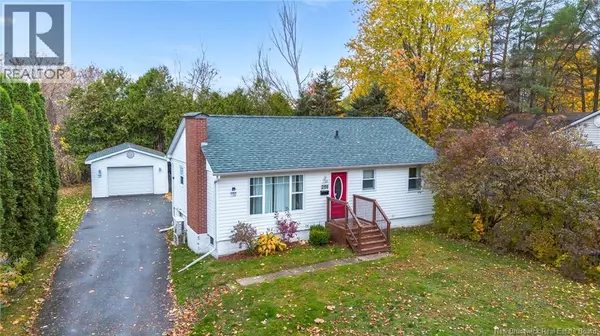 208 McNeill Avenue, Fredericton, NB E3A1J6