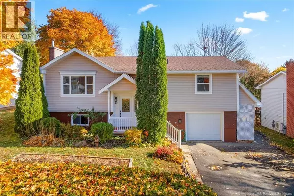 32 Linden Crescent, Fredericton, NB E3A4Z9