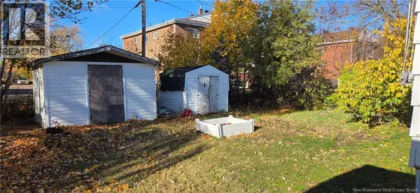 Moncton, NB E1C7S3,34 Atkinson