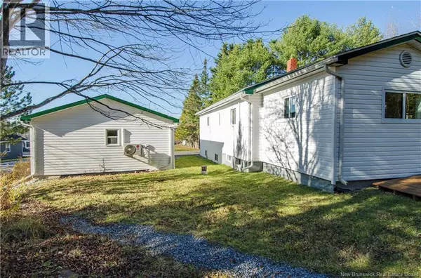 Quispamsis, NB E2E1V4,74 Vincent Road