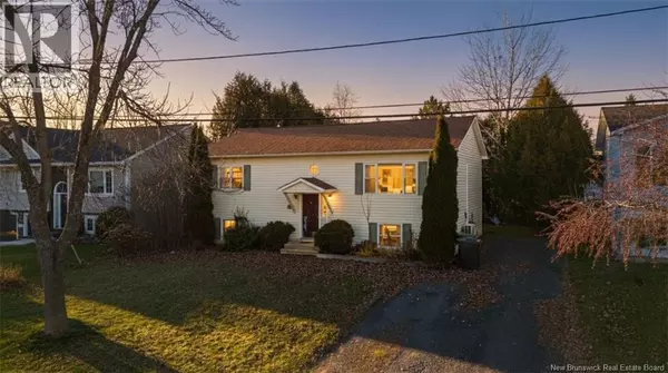 Fredericton, NB E3B7J7,24 Edward Street