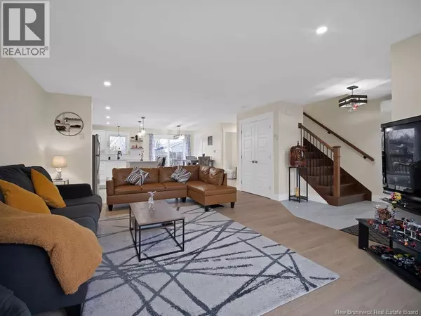 Moncton, NB E1G6J3,128 Belfry Street