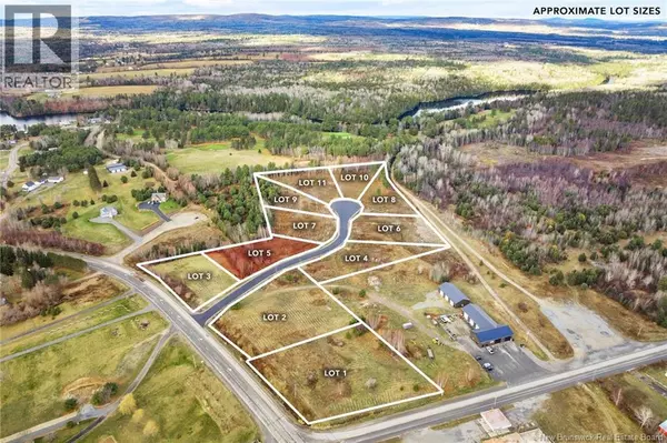 Nackawic, NB E6G1W1,23-5 Finn Crescent