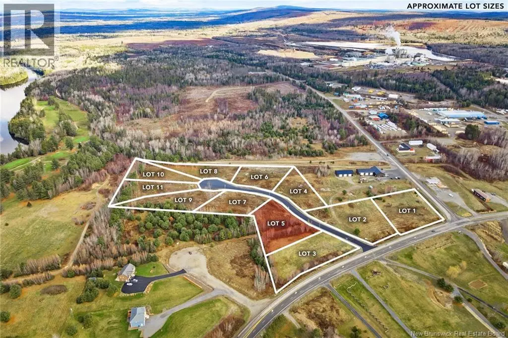 Nackawic, NB E6G1W1,23-5 Finn Crescent