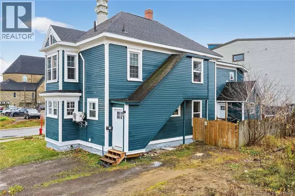 Moncton, NB E1C4V8,78 Wesley Street