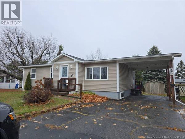 242 Foulem, Beresford, NB E8K1N3