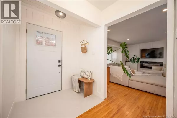 Moncton, NB E1E1S9,29 Hows Crescent