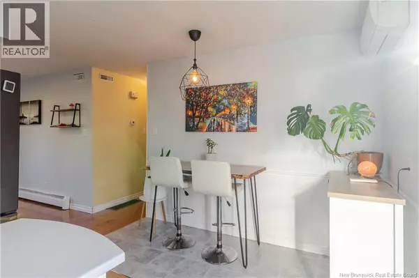 Fredericton, NB E3A1K1,44 Clearview Avenue