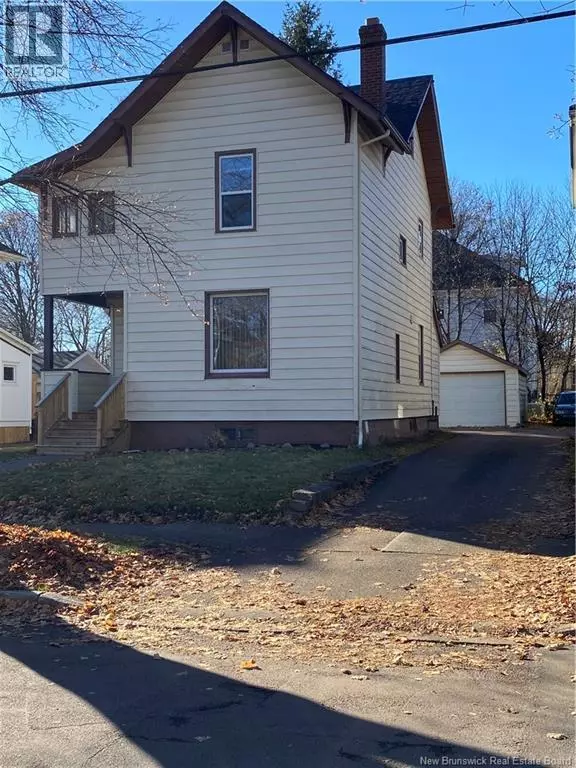 Moncton, NB E1C5S4,28 Portledge