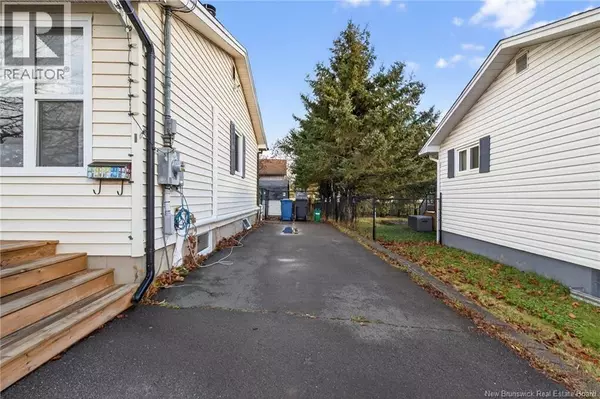 Dieppe, NB E1A2A5,625 Latour